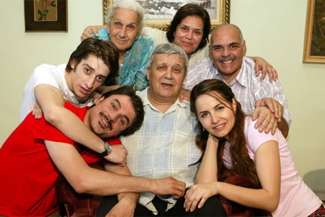 Genis Aile