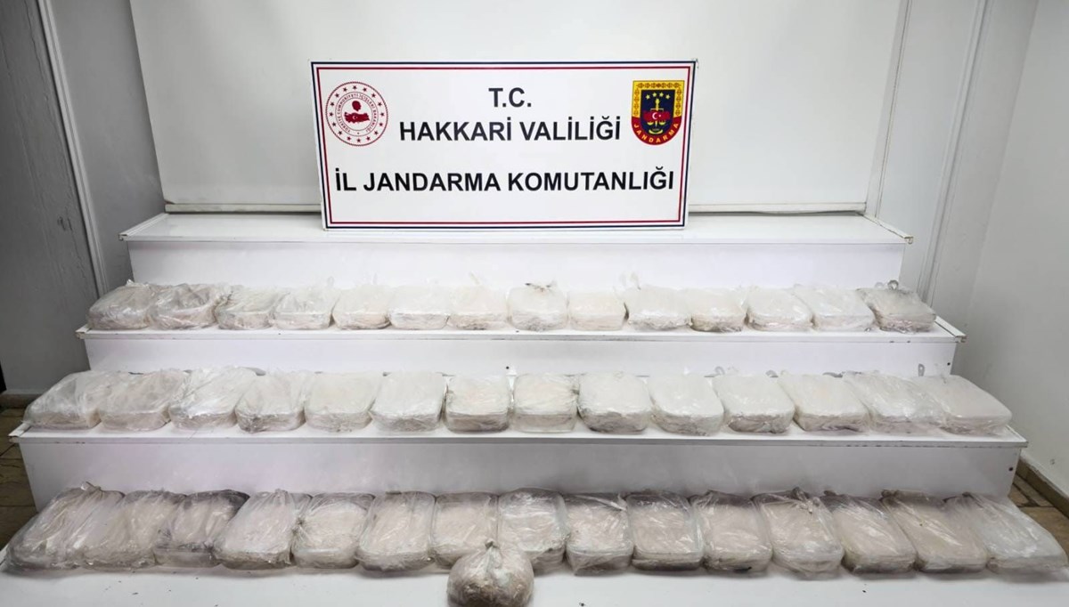 Hakkari’de 49 kilo metamfetamin ele geçirildi