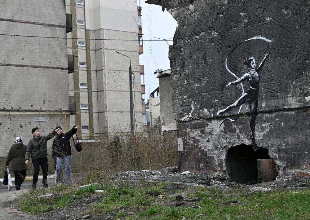 Banksy'den Ukraynalılara yardım için 50 serigrafi baskı - 6