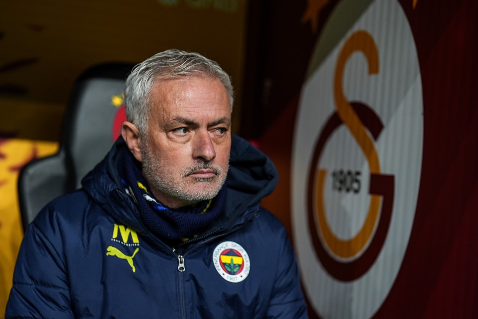 Fenerbahçe, Jose Mourinho'nun cezası için Tahkim'e gidiyor: Bu karar hukuksuz - 1