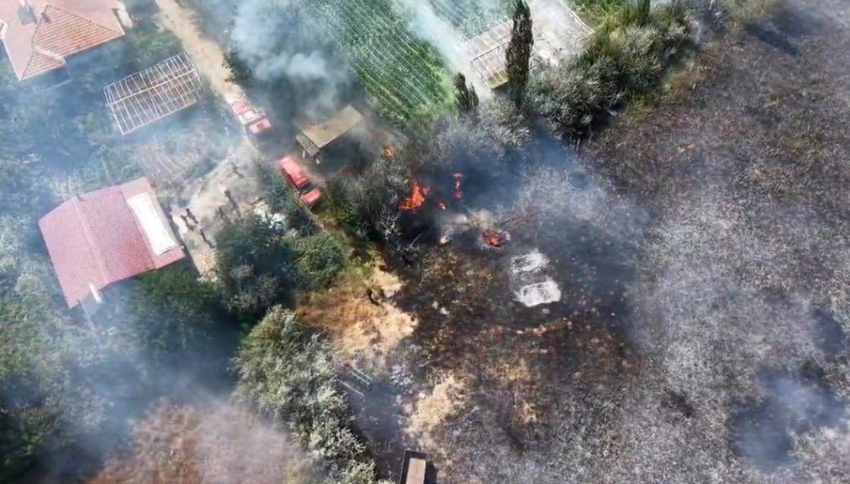 Malatya'da arazi yangını paniğe neden oldu