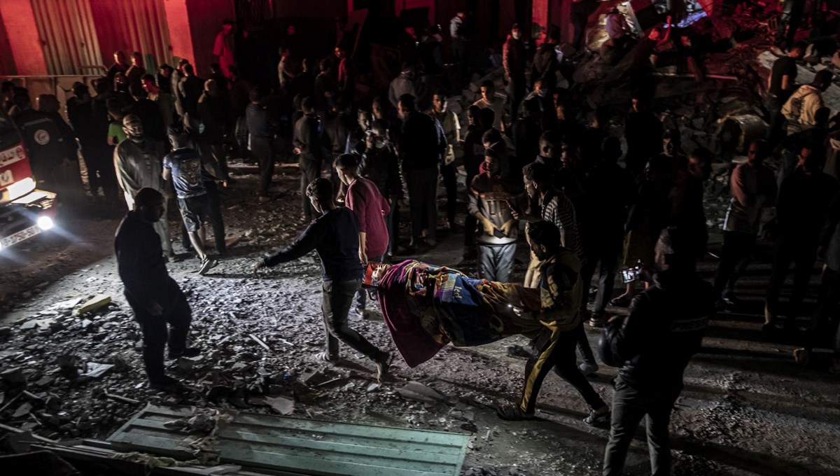 İsrail, Gazze'de yemek dağıtan uluslararası yardım kuruluşunu hedefe aldı: 4 çalışan yaşamını yitirdi İsrail, Gazze'de yemek dağıtan uluslararası yardım kuruluşunu hedefe aldı: 4 çalışan yaşamını yitirdi