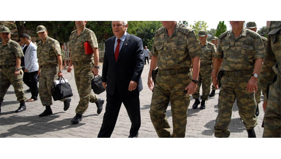 Org. Kıvrıkoğlu sınırda denetimde