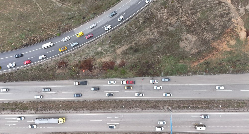 Tatilcilerin İstanbul'a dönüş trafiği: Birçok noktada yoğunluk yaşanıyor - 7