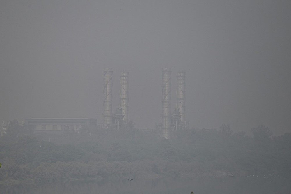 Hava kirliliği normal seviyenin 10 katına çıktı: Karantina çağrısı yapıldı - 15