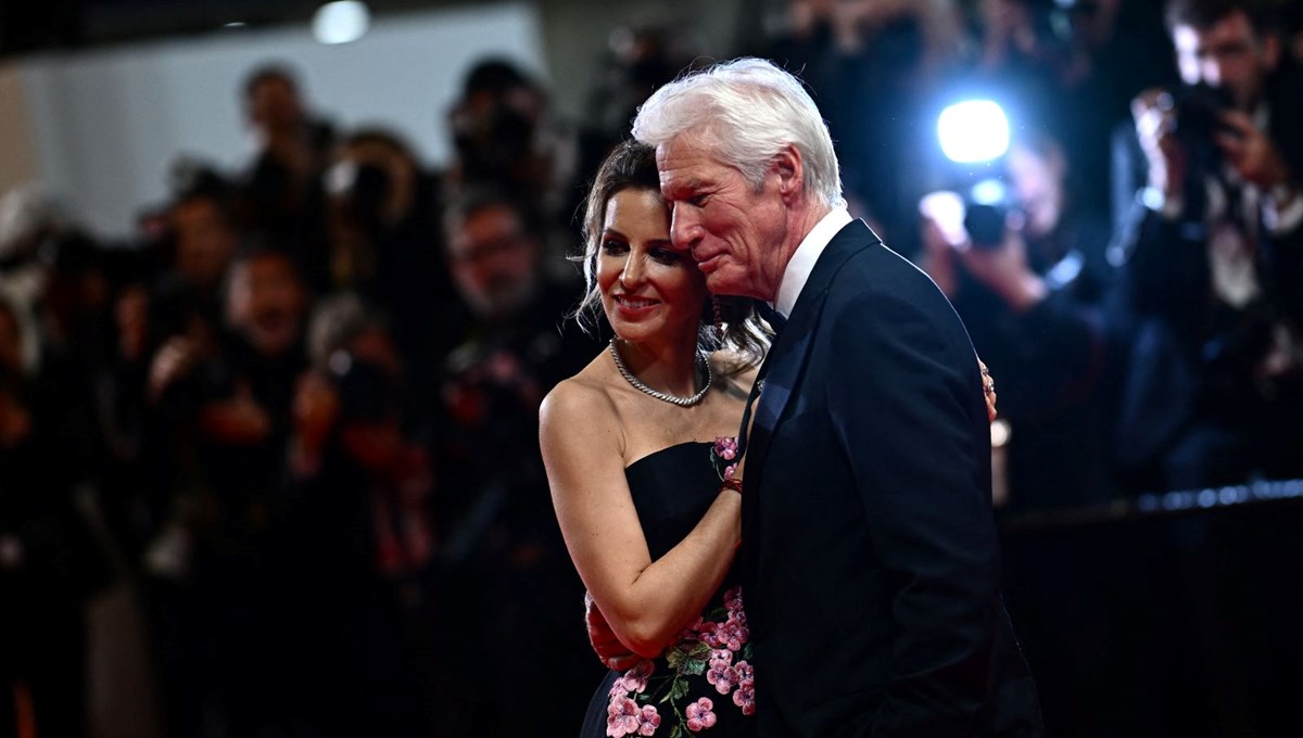 Efsane oyuncu Richard Gere Amerika'yı terk etti: Eşi için görkemli yaşamını geride bıraktı
