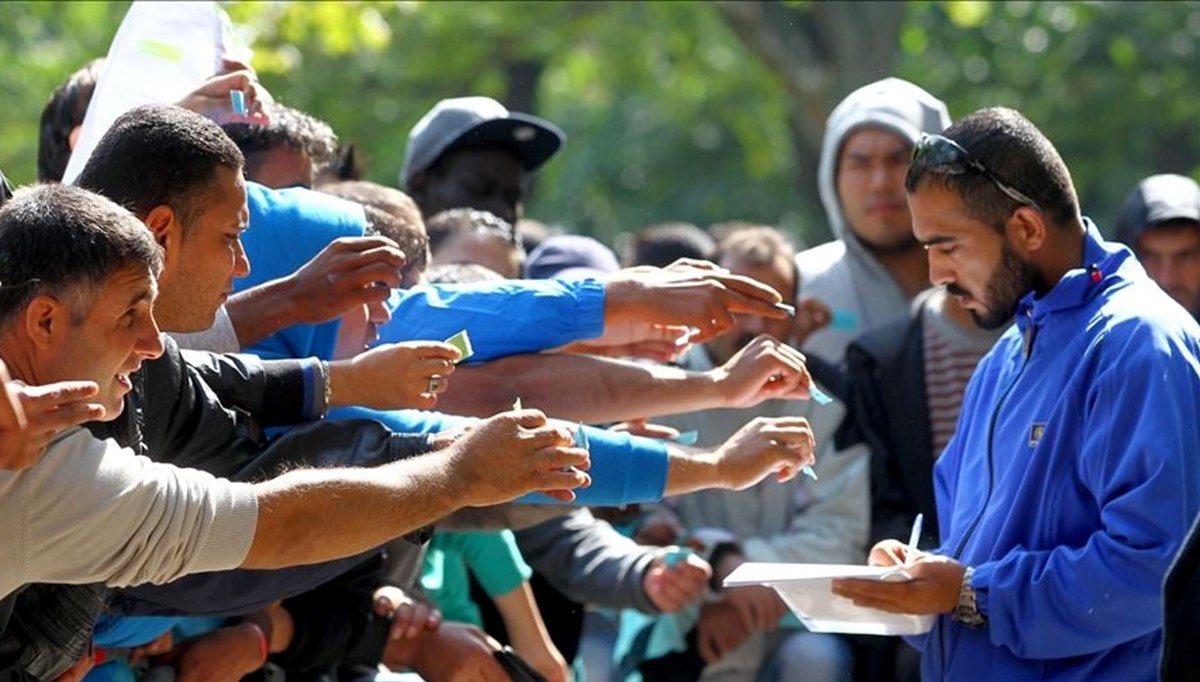 Almanya'dan vize kararı: 1,3 milyon işçi açığı var, yeni sisteme geçiliyor Almanya'dan vize kararı: 1,3 milyon işçi açığı var, yeni sisteme geçiliyor