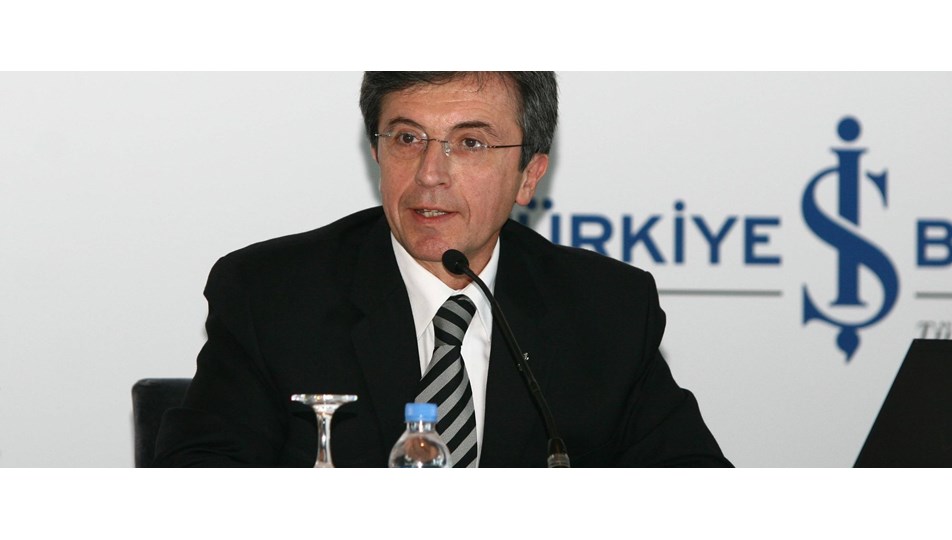 Özince: Bankalar kredi verirken kâra bakmaz