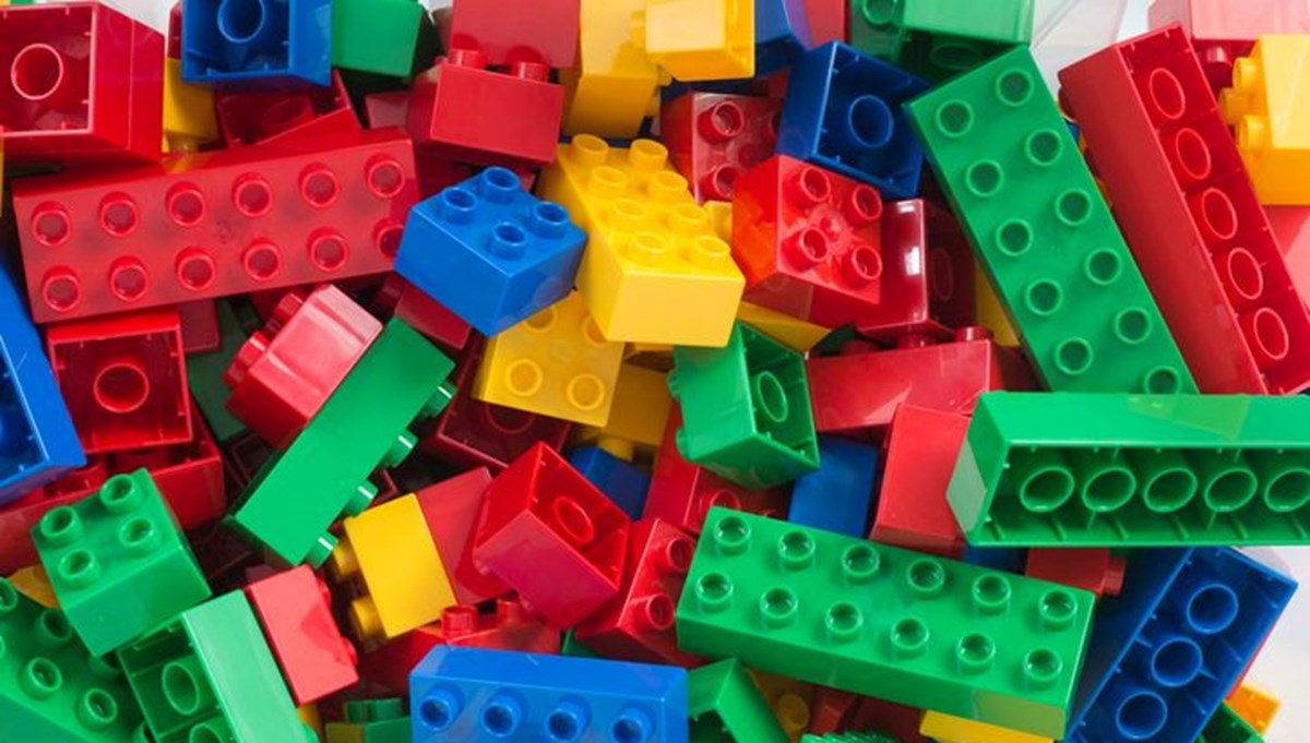 ABD'de ilginç olay: 2 bin 800'ü aşkın lego çalıp satmaya çalışan 2 kişi yakalandı ABD'de ilginç olay: 2 bin 800'ü aşkın lego çalıp satmaya çalışan 2 kişi yakalandı
