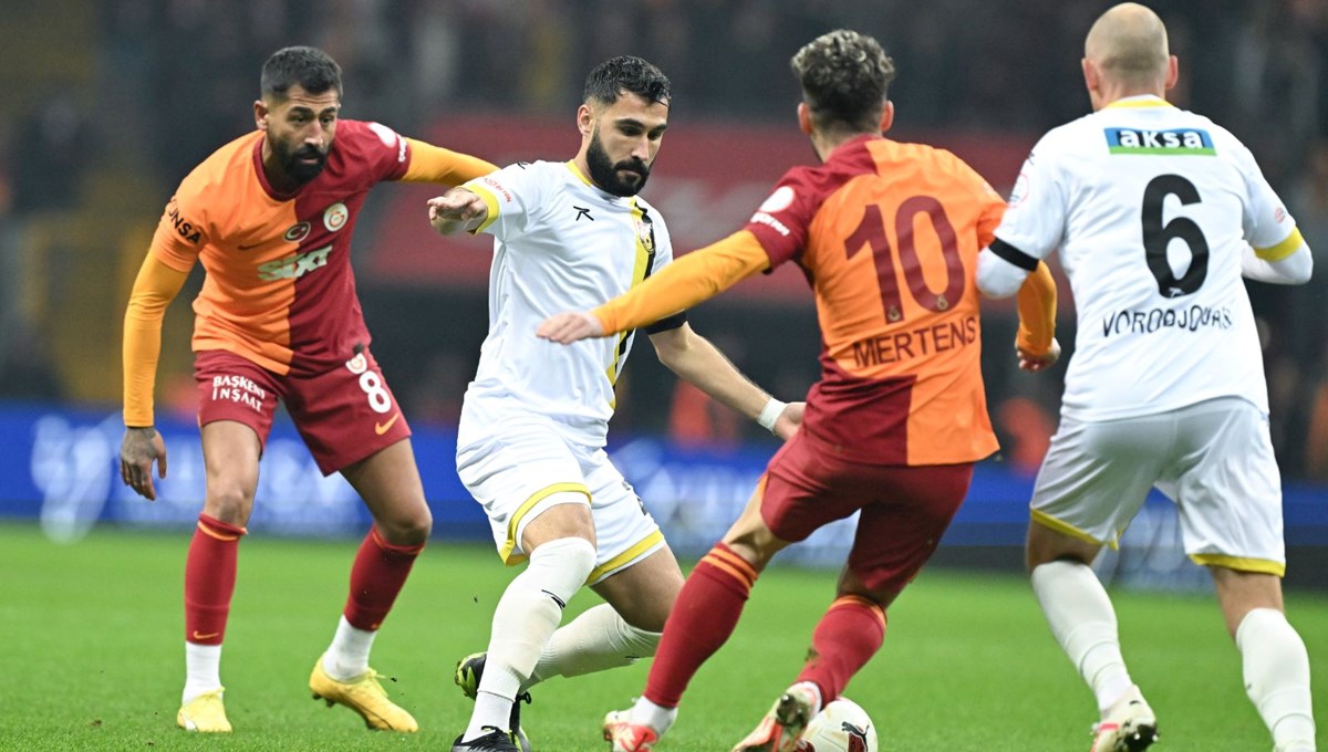 Spor yazarları Galatasaray-İstanbulspor maçını yorumladı