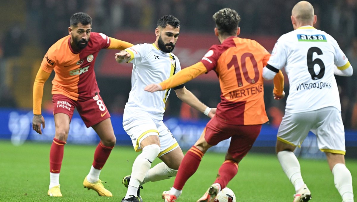 Spor yazarları Galatasaray-İstanbulspor maçını yorumladı Spor yazarları Galatasaray-İstanbulspor maçını yorumladı