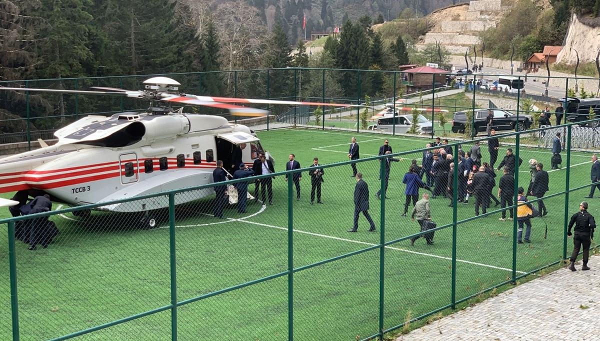 Cumhurbaşkanı Erdoğan, Ayder Yaylası'nda inceleme yaptı Cumhurbaşkanı Erdoğan, Ayder Yaylası'nda inceleme yaptı