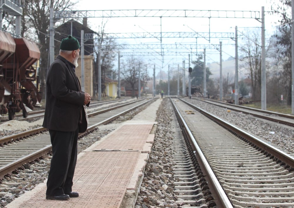 Bu şehirden tren geçiyor ama kimse bilmiyor - 10