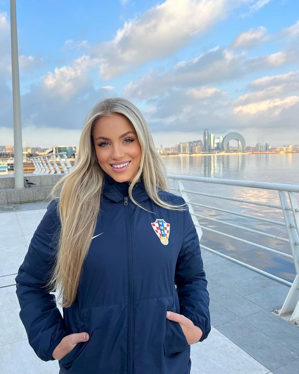 Анна мария маркович фото Dünyanın en güzel futbolcusu Ana Maria Markovic: Futbolumla konuşulmak istiyorum