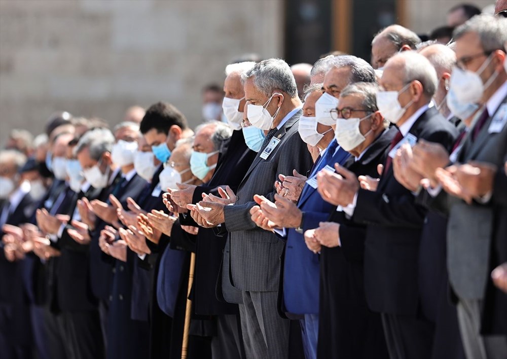 Eski Başbakan Yıldırım Akbulut'a veda - 12