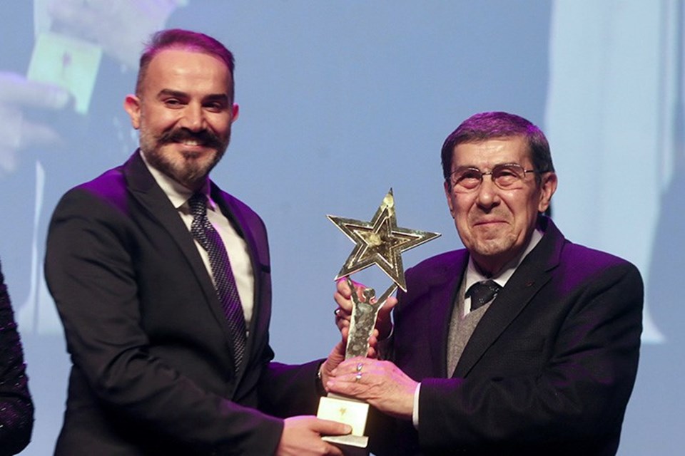 5. Türk Sinemasını Geçmişten Geleceğe Taşıyanlar Ödülleri verildi - 1