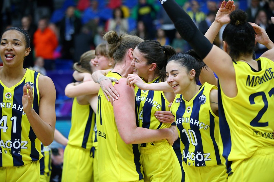 FIBA Kadınlar Avrupa Ligi'nde şampiyon Fenerbahçe Alagöz Holding - 1