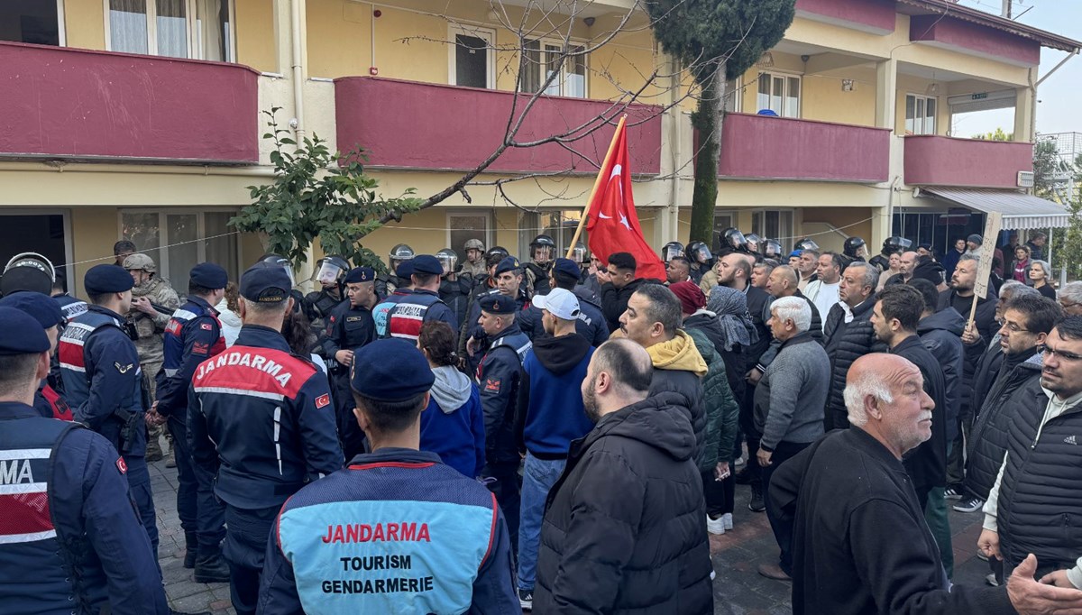 Bin otel ve tesis kapandı: Pamukkale'de arbede yaşandı!