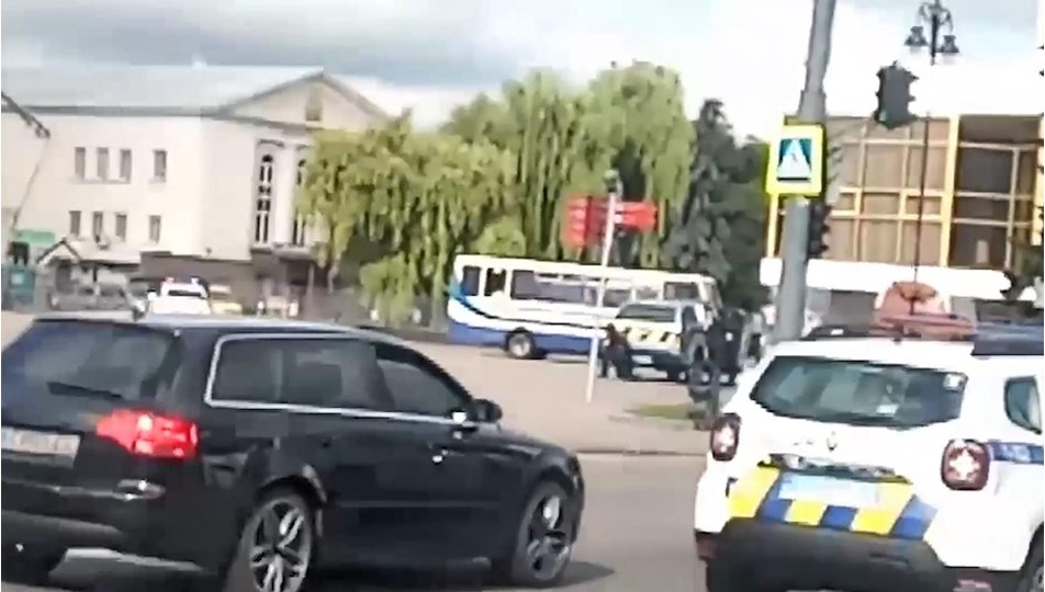 ukrayna da rehine krizi otobusteki 20