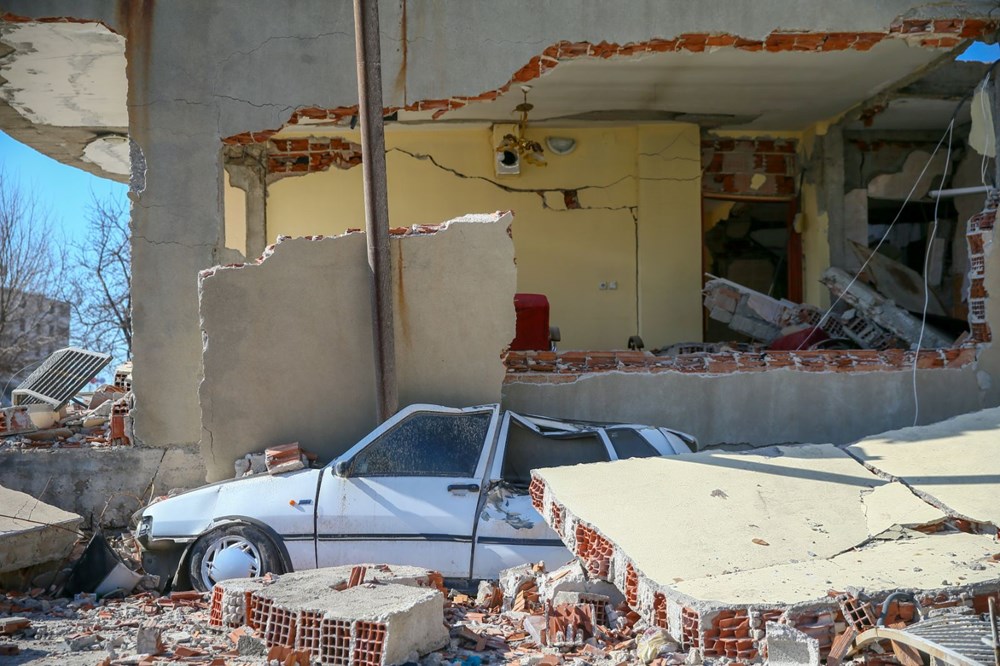 Nurdağı'nda depremlerin acı izleri - 15