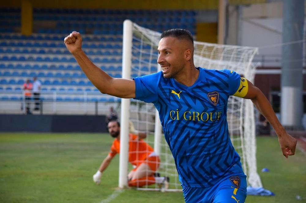 38 yaşındaki Yasin Öztekin, 2. Lig'i sallıyor: Gol krallığında zirvede yer aldı, kariyer rekoru kırdı! - 4