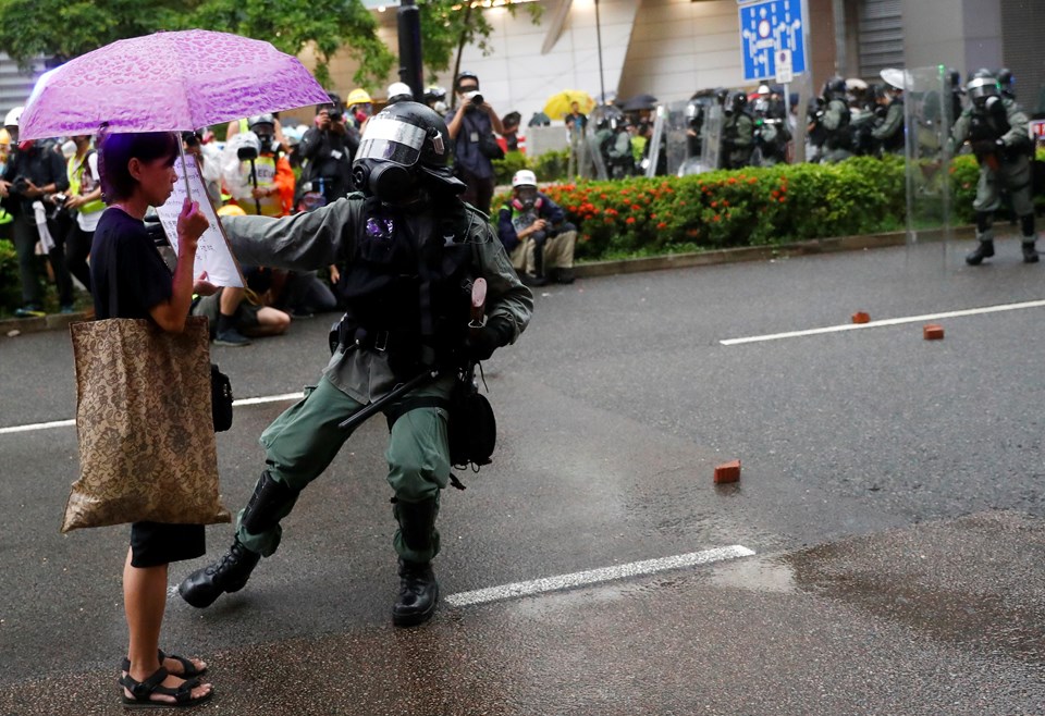 SON DAKİKA: Hong Kong'da protestolara neden olan tasarı geri çekilecek - 1