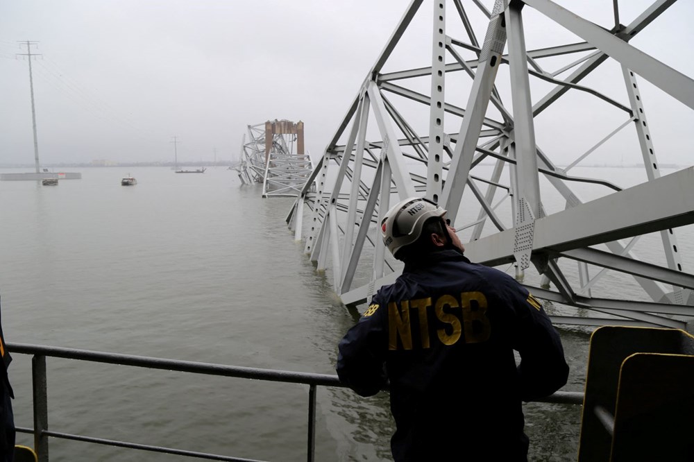 ABD'de köprüyü yıkan gemi soruşturması: Motor arızasına kirli yakıt mı neden oldu? - 6