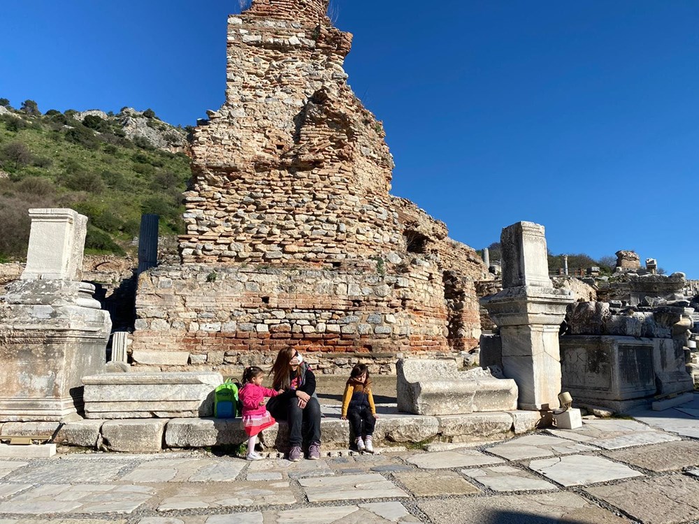 Efes Antik Kenti, pandemi döneminde de güvenli turizmin adresi oldu - 23