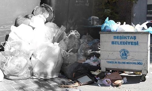 Beşiktaş'ta çöp yığınları