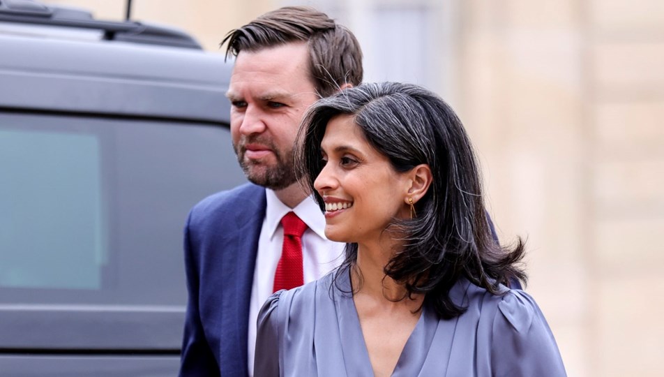 Keşif turları başladı: ABD'li heyet Grönland'a gidiyor