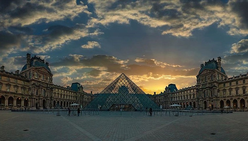 Louvre Müzesi yenilenme sürecine giriyor