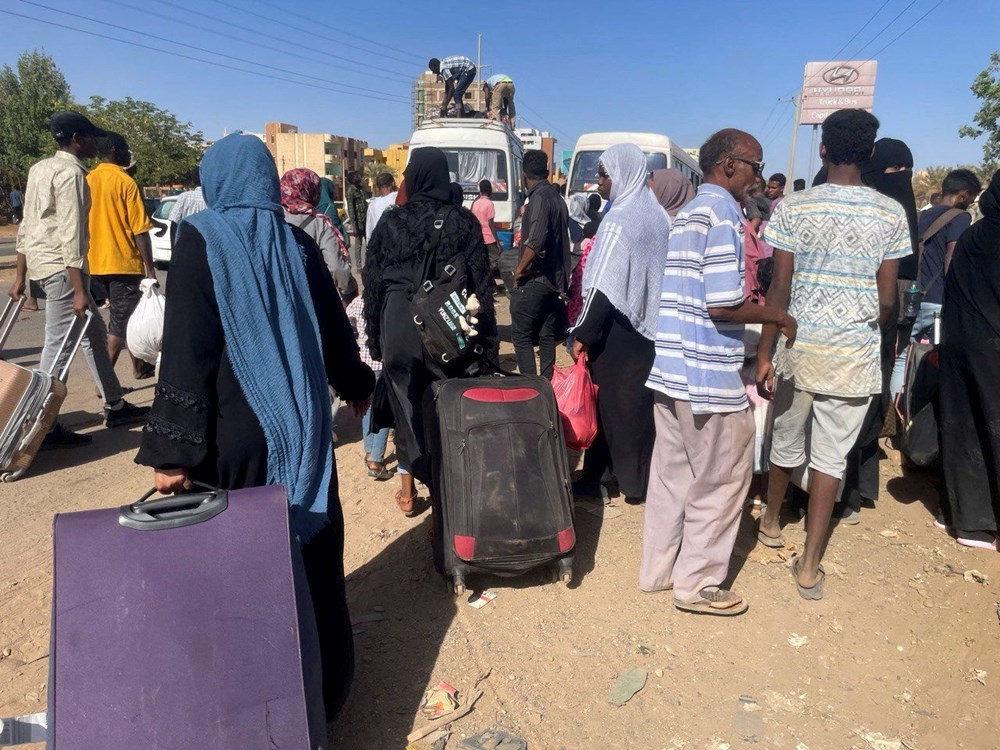 Sudan'da çatışmalar 5. gününde: Ölü sayısı 300'e yükseldi - 6