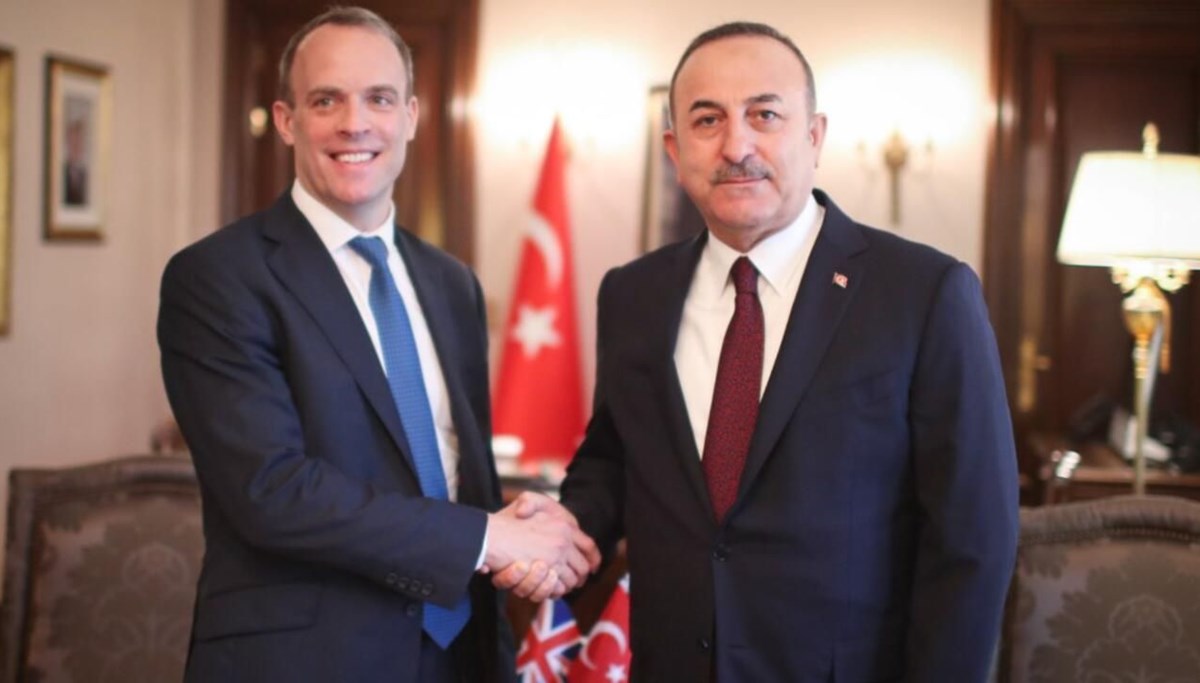 SON DAKİKA: Dışişleri Bakanı Çavuşoğlu, İngiliz mevkidaşı ile görüştü