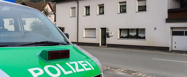 Almanya�da korkunç olay Evden bebek cesetleri çıktı NTV