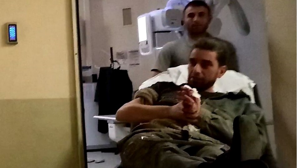 Sunta keserken elini makineye kaptırdı: Parmağı koptu