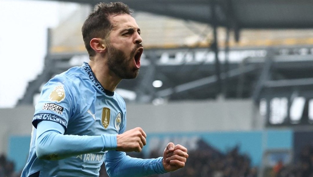 "Mertens'in yerine dünya yıldızı" (15 Nisan 2025 spor manşetleri)