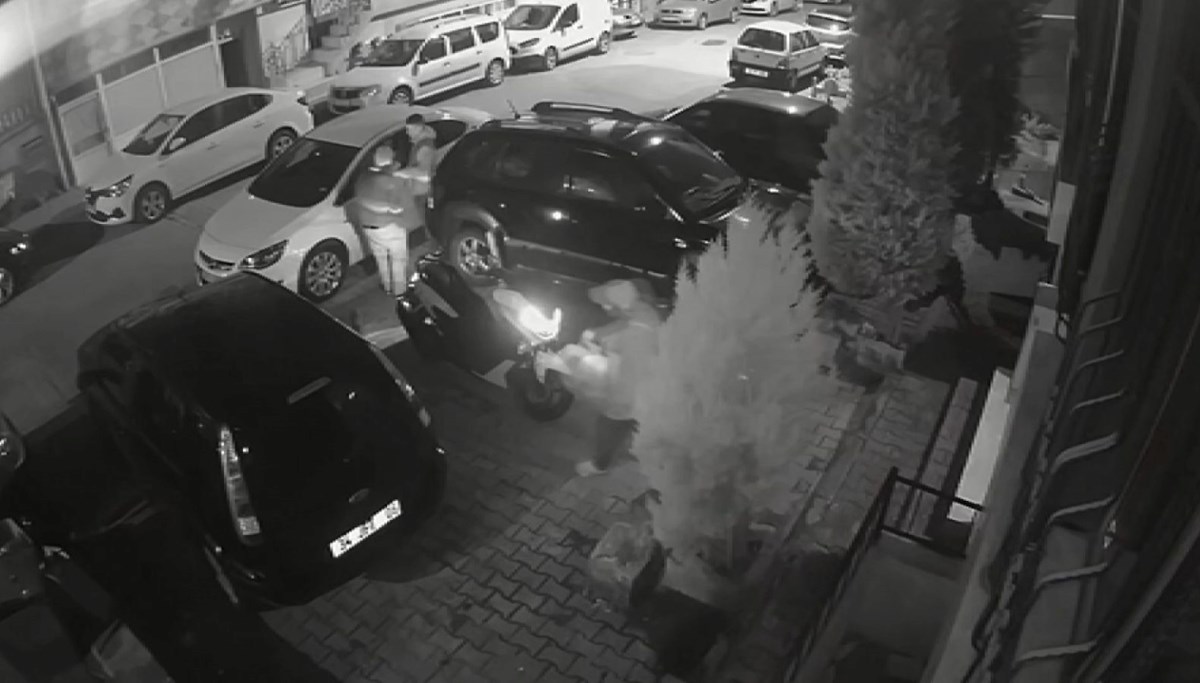 Kağıthane'de çöp tartışmasında komşularına ateş etti Kağıthane'de çöp tartışmasında komşularına ateş etti