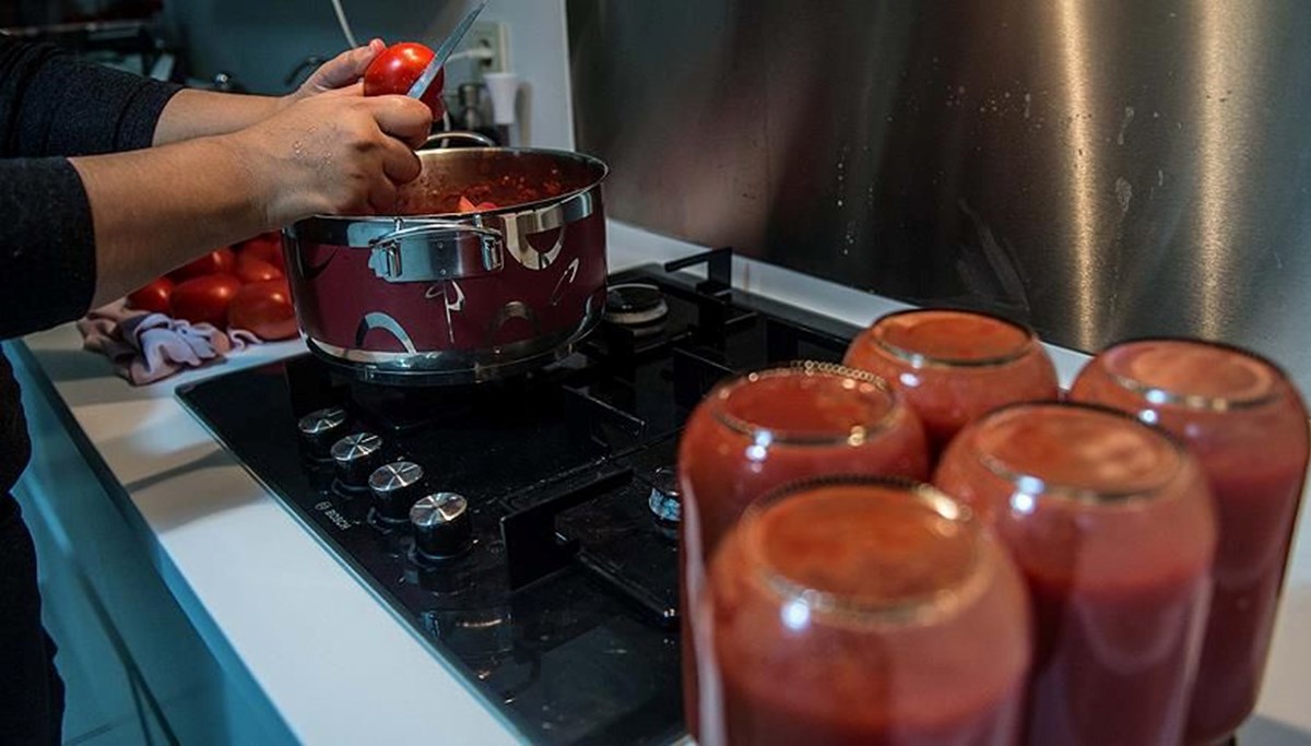Konserve ürünlere dikkat! Uzmanlardan botulinum uyarısı Konserve ürünlere dikkat! Uzmanlardan botulinum uyarısı
