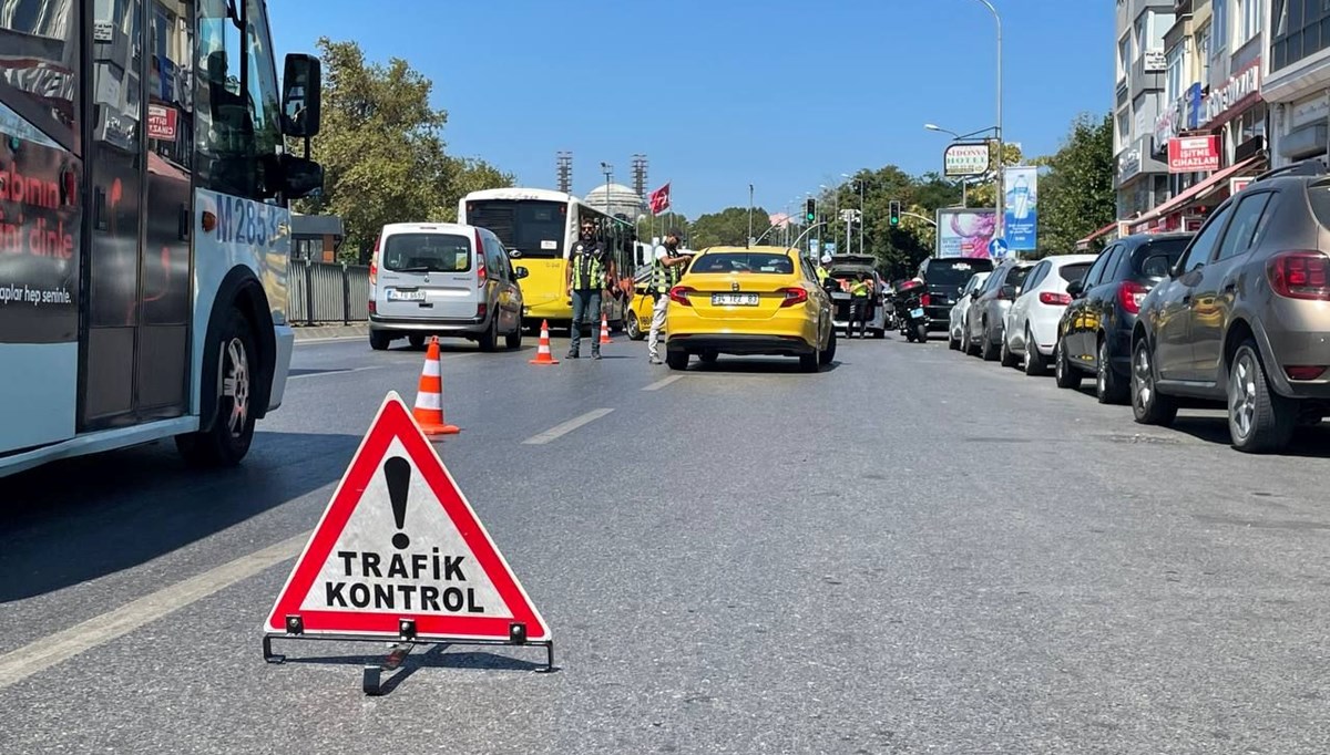 Kadıköy'de taksicilere denetim