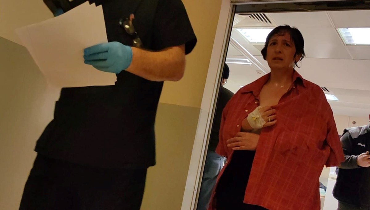 Düdüklü tencere patladı, yüzü ve kolları yandı Düdüklü tencere patladı, yüzü ve kolları yandı