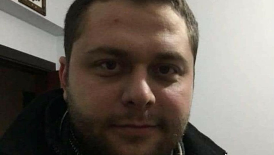 32 yaşındaydı: Eski milletvekili Mithat Ekici’nin oğlu corona virüse yenildi