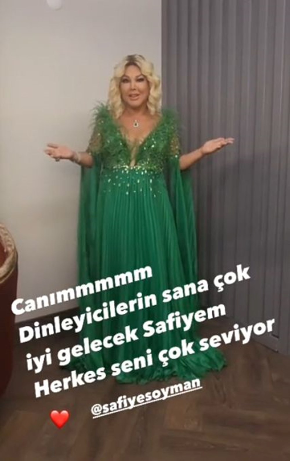Oğlunun vefatından 20 gün sonra sahneye çıkmıştı: Safiye Soyman'dan eleştirilere yanıt - 5