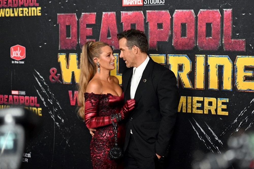 Blake Lively'den Ryan Reynolds itirafı: Bana her hafta çiçek yollardı - 6