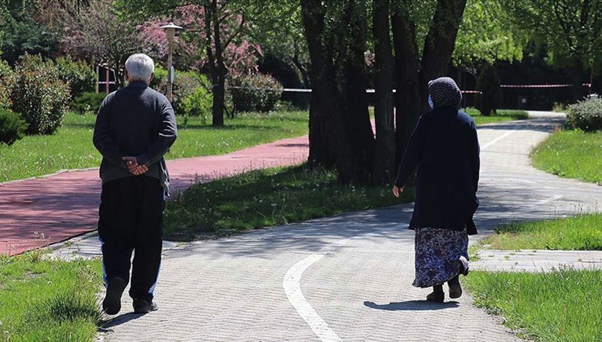 65 yaş üstüne kısıtlama getirilen iller