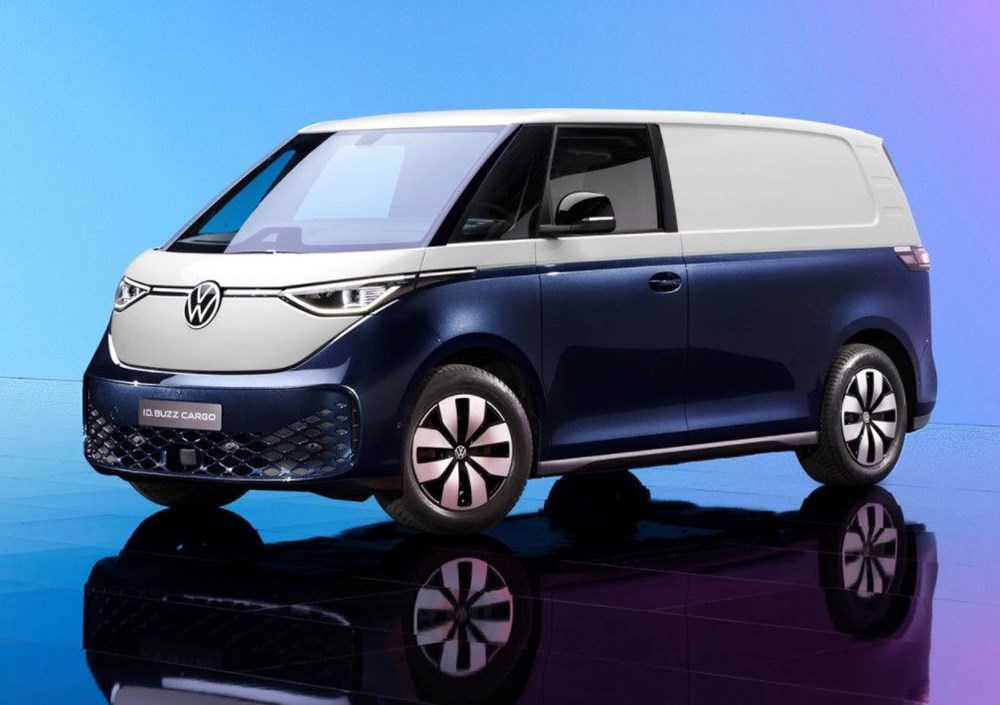 Volkswagen'in elektrikli minib�s� ID. Buzz tan�t�ld�