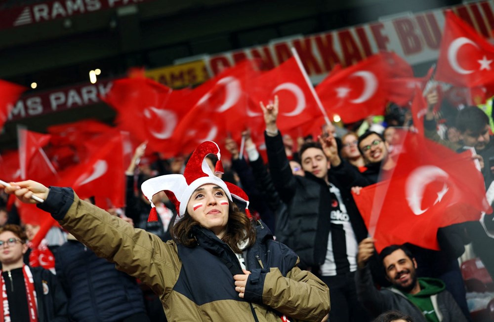 A Milli Takım Umudu Yakaladı: Kara Bulutlar Arasında Beliren Işık! 90