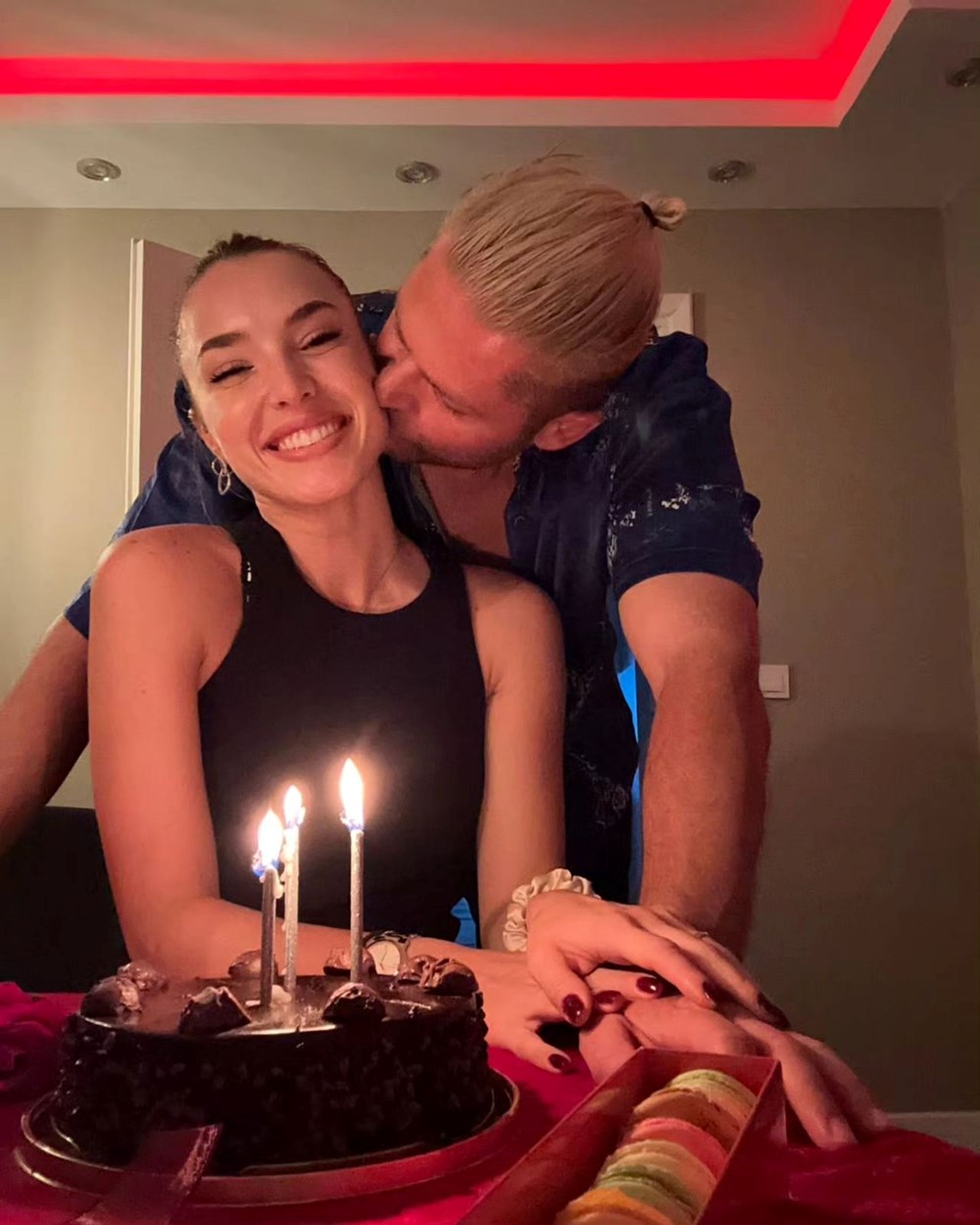 Survivor'da doğan aşk: Mert Öcal ile Sude Burcu evleniyor - 3