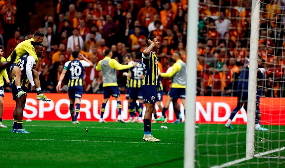 Fenerbahçeli Oosterwolde ve Mert Müldür için olaylı derbi davasında zorla getirme kararı - 1