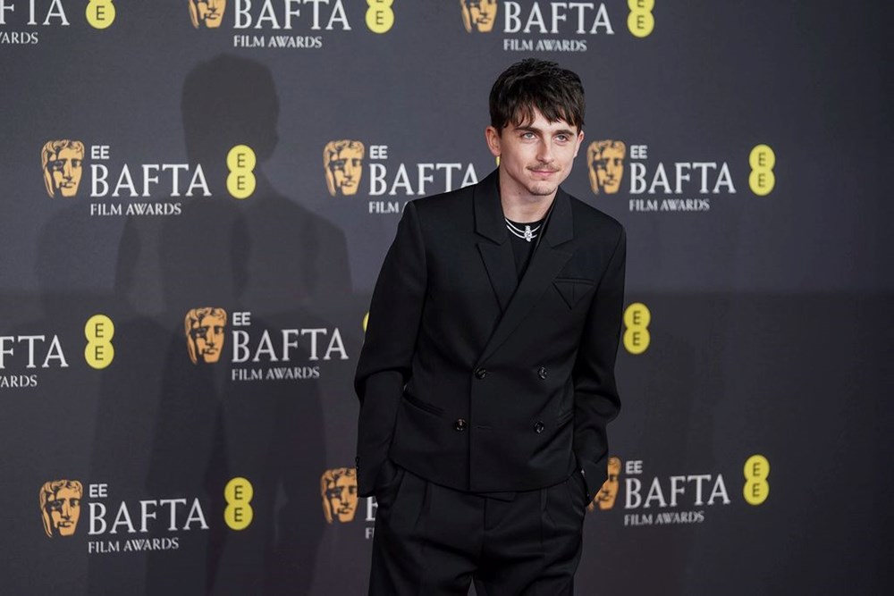 Oscar'a adım adım: BAFTA kırmızı halısının en iyi görünümleri - 6