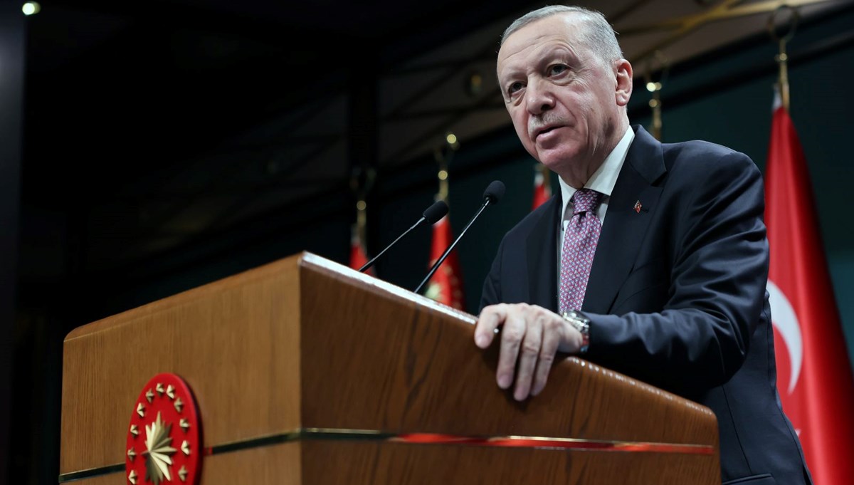 Yılın ilk Kabinesi | Cumhurbaşkanı Erdoğan emeklilere ek zam oranını açıkladı Yılın ilk Kabinesi | Cumhurbaşkanı Erdoğan emeklilere ek zam oranını açıkladı